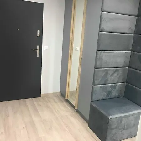 Boss 13 Apartment *